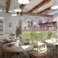 Idee eines hellen Interieurs eines Restaurants im Loft-Stil Foto