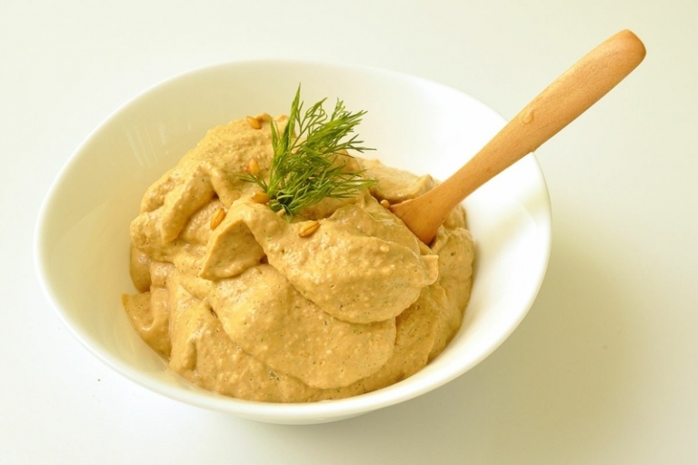 vegansk opskrift idé grød spelt sauce dressing krydderi