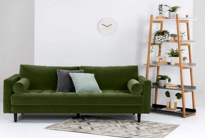 η ιδέα μιας όμορφης διακόσμησης δωματίου με καναπέ