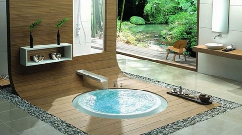 moderne jacuzzi med trædesign