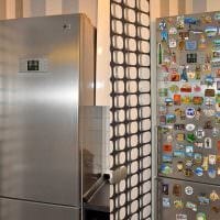 myšlenka originální dekorace chladničky na kuchyňské fotografii