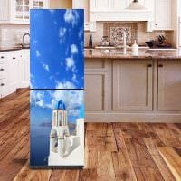 myšlenka krásné dekorace chladničky na kuchyňské fotografii