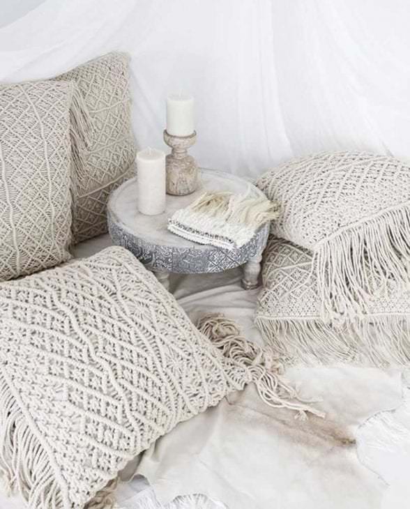 strikkede slipcovers i soveværelsesdesign