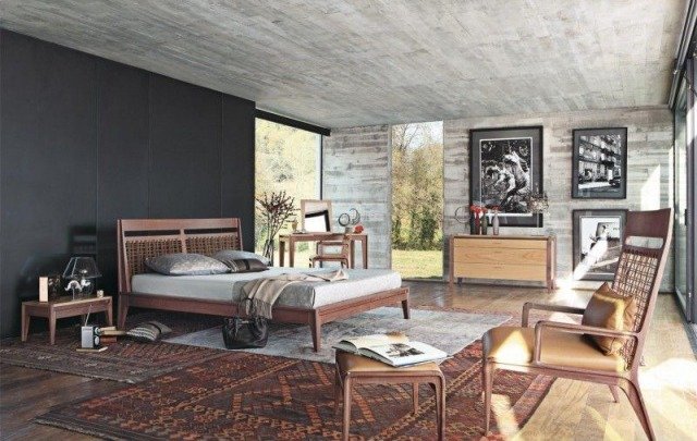 dramatisk-væg-farver-soveværelse-tæppe-etno-look-væg-loft-beton-effekt