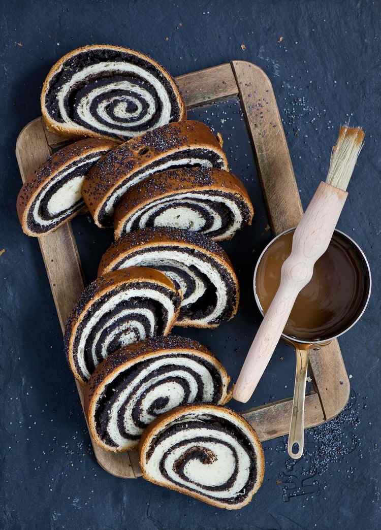 hvad man skal spise med påske påske dessert makowiec typisk påske dessert polen