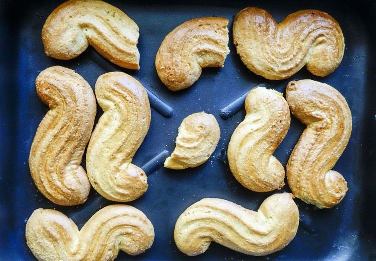 hvad man skal spise til påske shortbreads koulourakia grækenland