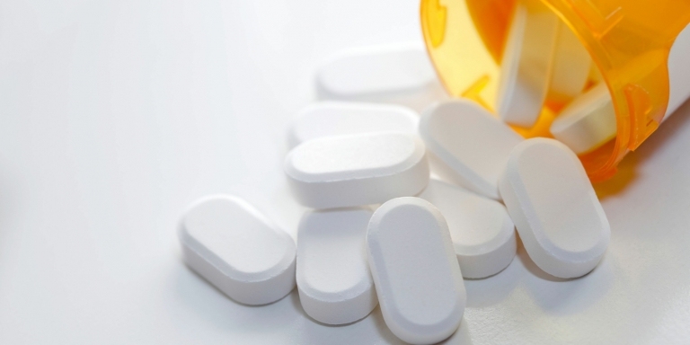 Doseringen af ​​tabletter til herpes bør bestemmes af din læge eller apotek