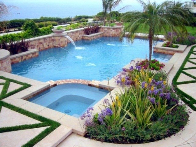Hot tub i haven pool del springvand plante