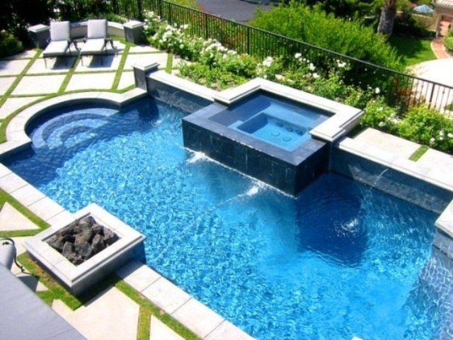 jacuzzi have installation ideer pool terrasse græsplæne