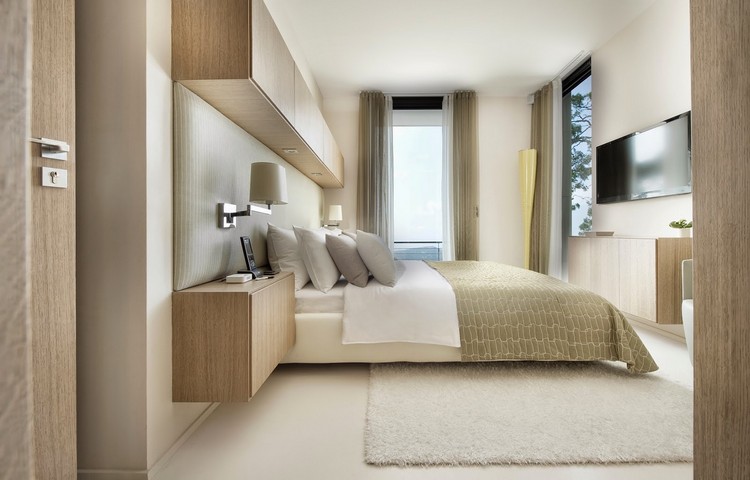 levende-ideer-farve-design-soveværelser-magnolia-lys-træ-skabe