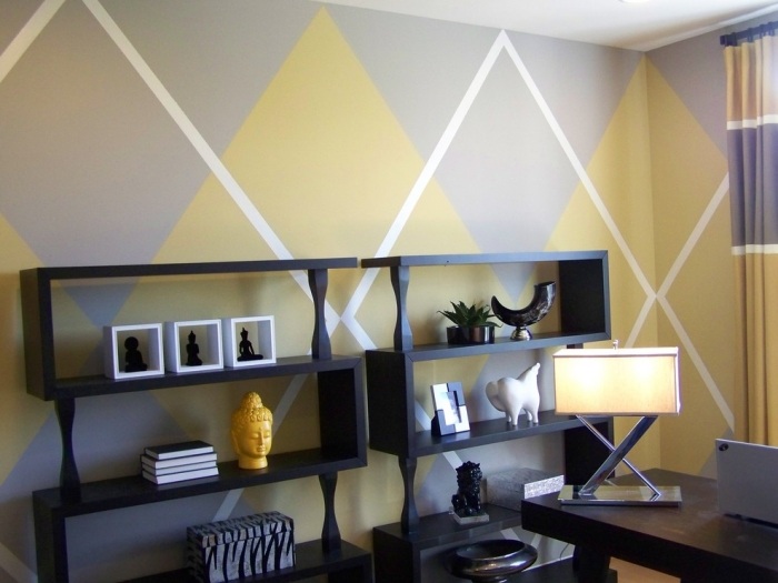vægge-design-ideer-hjemmekontor-væg-mønster-rombefarvet