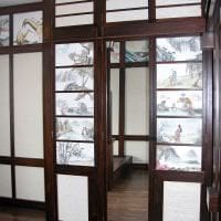 ljus vardagsrum inredning japansk stil bild