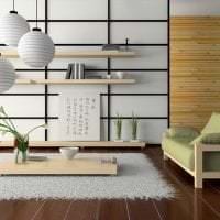 ljus inredning i korridoren i japansk stil foto