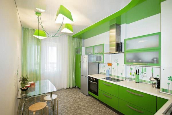 Et grønt køkken vil se perfekt ud på en hvid baggrund.